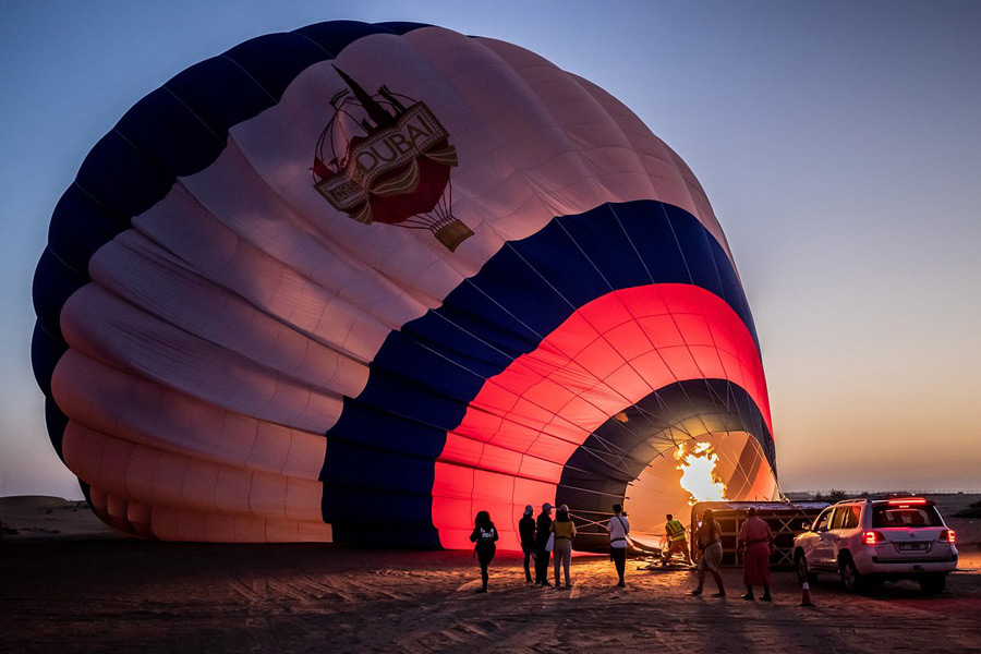 Witnessing Dubai from Above: An Enchanting Hot Air Balloon Ride